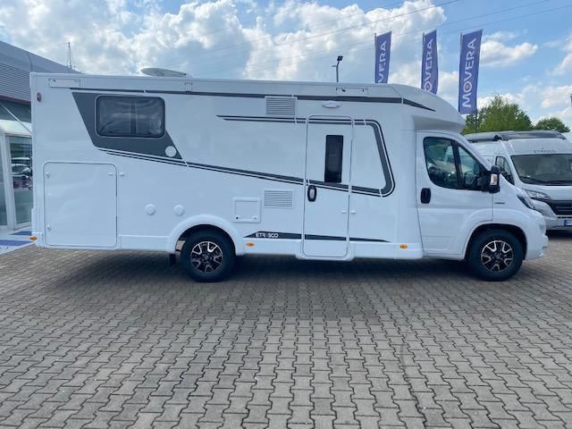 0b3f09ff-6d09-4bc1-8515-410e7348364e